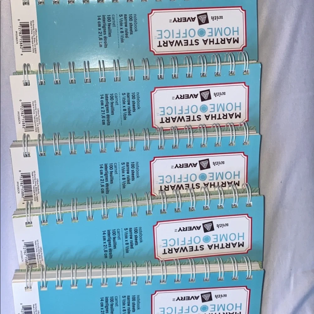 Note books - Picture 3 of 7